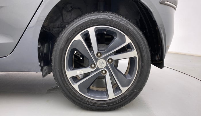 2021 Tata ALTROZ XZ PETROL, Petrol, Manual, 48,431 km, Left Rear Wheel