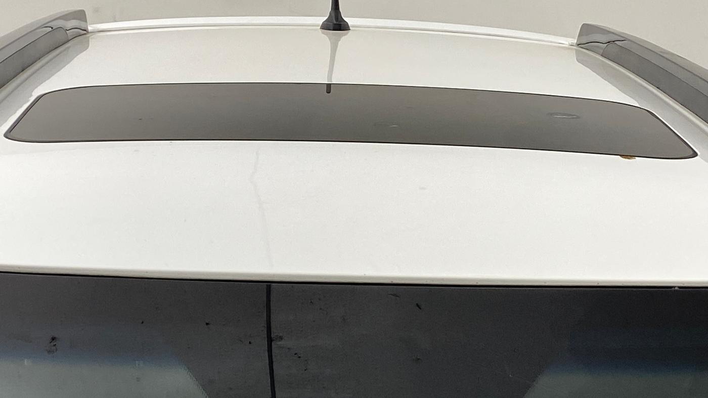 2024 Mahindra XUV 3XO AX5 1.2 L TCMPFI AT, Petrol, Automatic, 16,424 km, Moonroof/ Sunroof