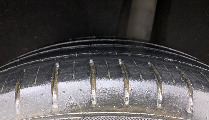 2020 Toyota Glanza G, Petrol, Manual, 50,209 km, Left Rear Tyre Tread