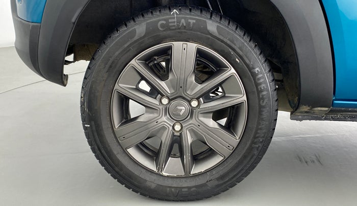 2019 Renault Kwid 1.0 CLIMBER OPT AMT, Petrol, Automatic, 19,907 km, Right Rear Wheel