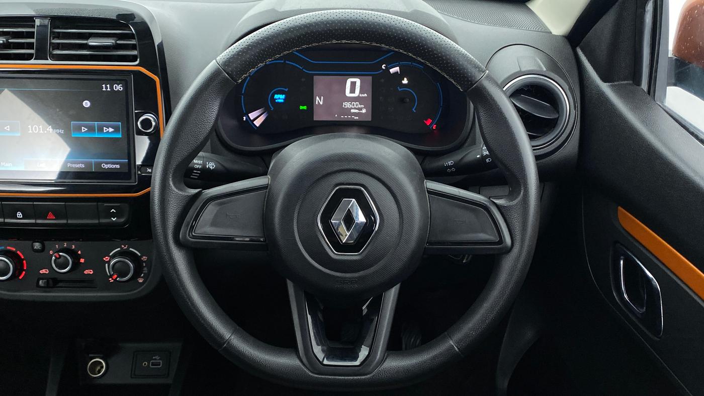 2019 Renault Kwid 1.0 CLIMBER OPT AMT, Petrol, Automatic, 19,907 km, Steering Wheel Close Up