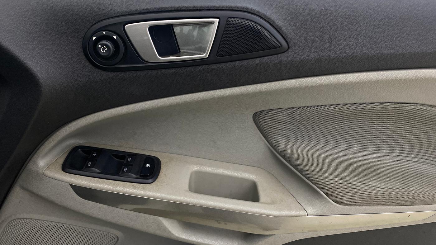 2015 Ford Ecosport TREND 1.5L DIESEL, Diesel, Manual, 48,854 km, Driver Side Door Panels Control