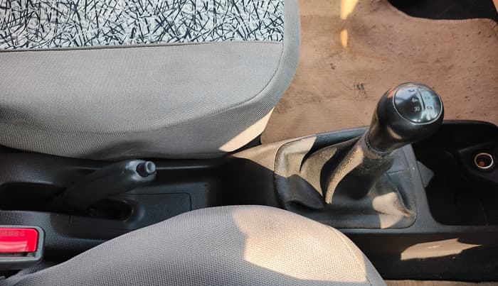 2014 Hyundai Eon SPORTZ, Petrol, Manual, 42,845 km, Gear Lever