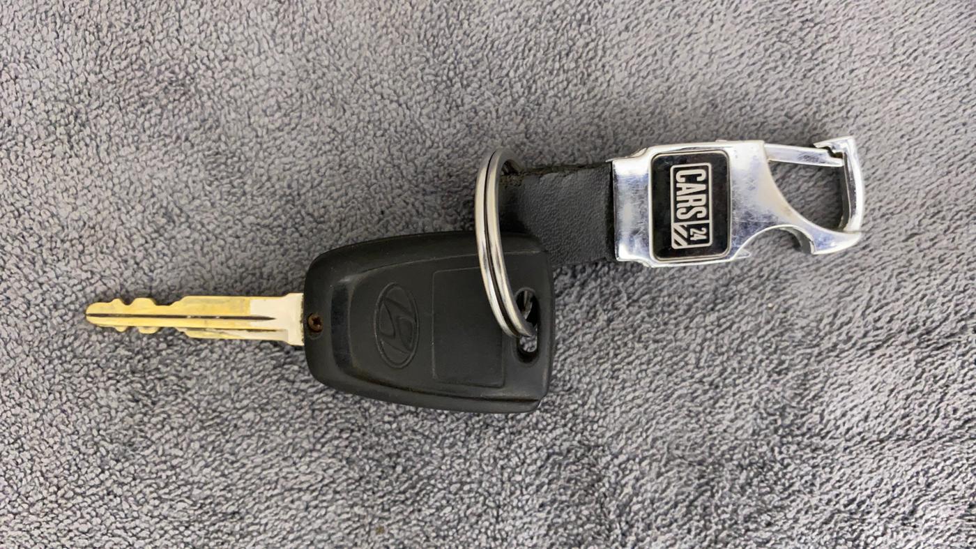 2019 Hyundai NEW SANTRO SPORTZ CNG, CNG, Manual, 37,502 km, Key Close Up