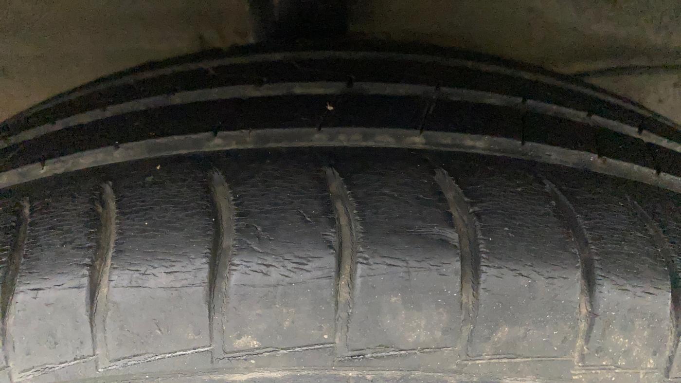 2019 Hyundai NEW SANTRO SPORTZ CNG, CNG, Manual, 37,502 km, Right Rear Tyre Tread