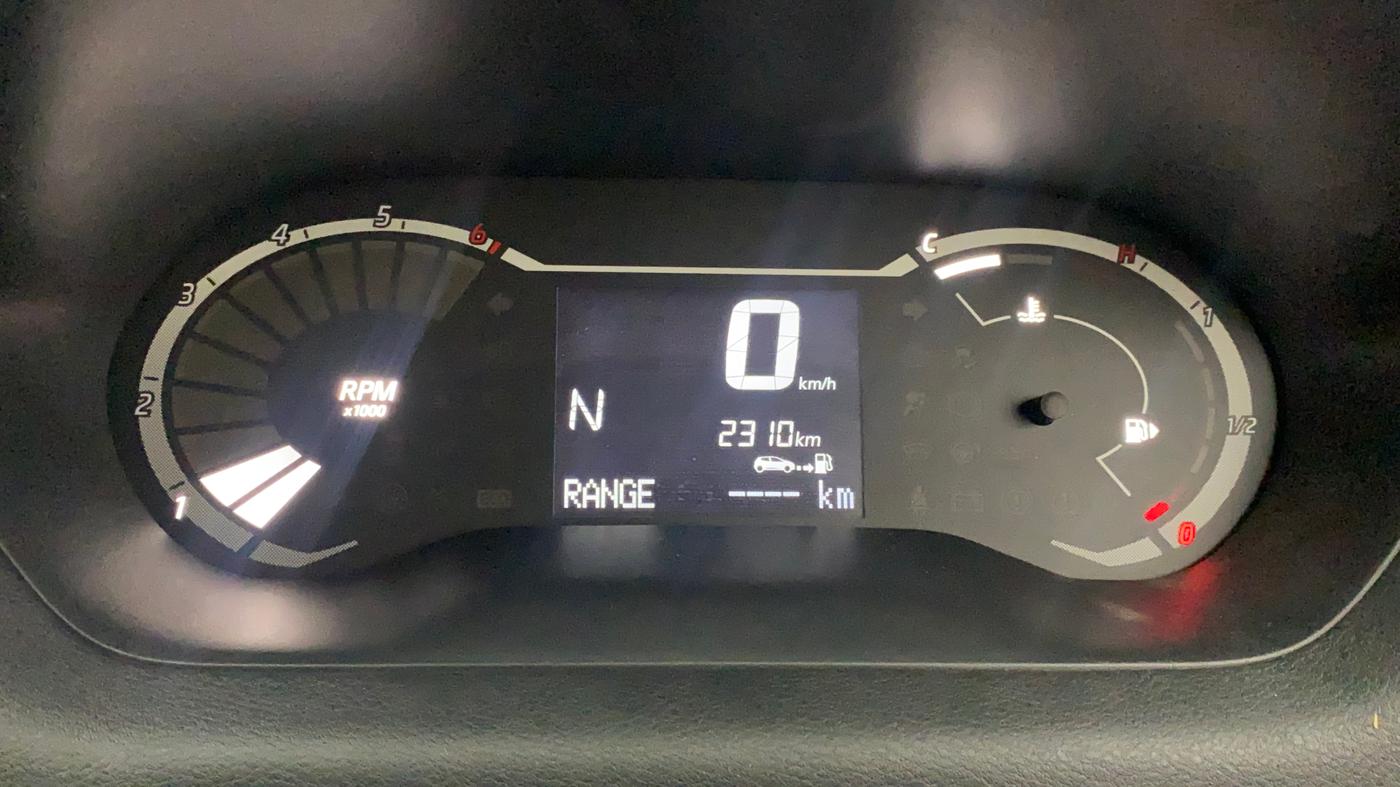 2025 Nissan MAGNITE Visia EZ-Shift, Petrol, Automatic, 2,391 km, Odometer Image