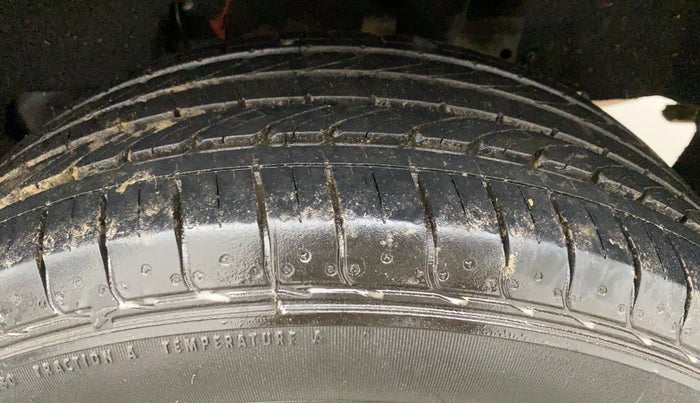 2018 Maruti Baleno DELTA DIESEL 1.3, Diesel, Manual, 42,622 km, Left Rear Tyre Tread