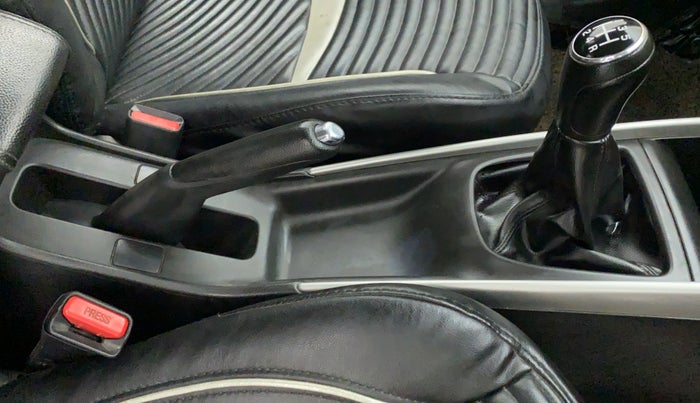 2018 Maruti Baleno DELTA DIESEL 1.3, Diesel, Manual, 42,622 km, Gear Lever