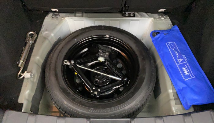 2022 Tata NEXON XZA PLUS (O) DIESEL DUAL TONE, Diesel, Automatic, 24,980 km, Spare Tyre