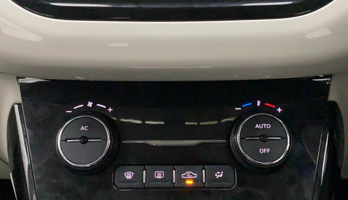 2022 Tata NEXON XZA PLUS (O) DIESEL DUAL TONE, Diesel, Automatic, 24,980 km, Automatic Climate Control