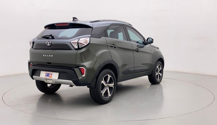 2022 Tata NEXON XZA PLUS (O) DIESEL DUAL TONE, Diesel, Automatic, 24,980 km, Right Back Diagonal