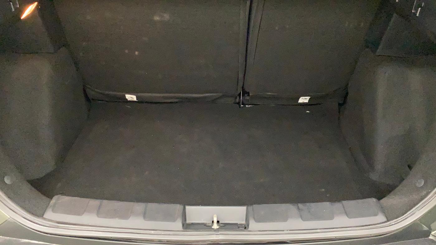 2022 Tata NEXON XZA PLUS (O) DIESEL DUAL TONE, Diesel, Automatic, 24,980 km, Boot Inside