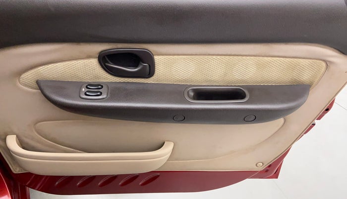 2013 Hyundai Santro Xing GL PLUS, Petrol, Manual, 5,151 km, Driver Side Door Panels Control