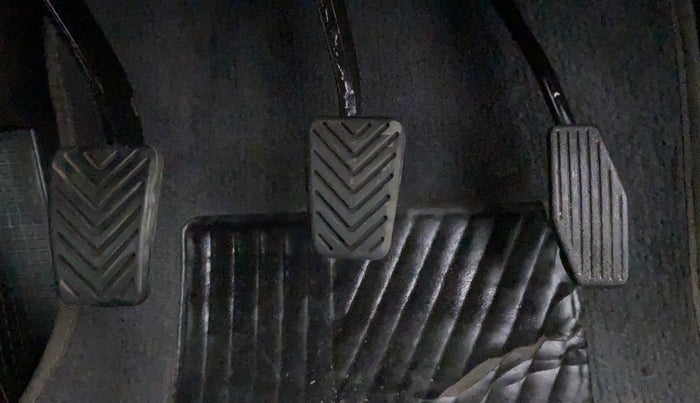 2013 Hyundai Santro Xing GL PLUS, Petrol, Manual, 5,151 km, Pedals