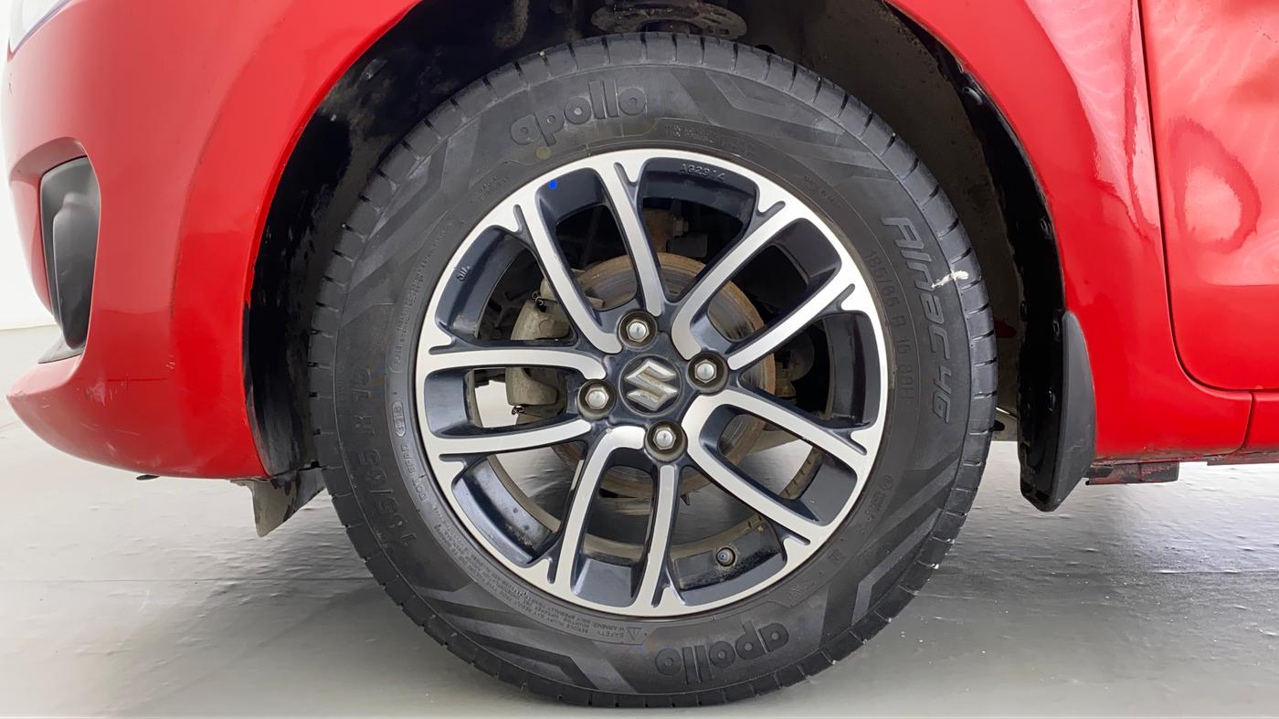2018 Maruti Swift ZXI+, CNG, Manual, 50,188 km, Left Front Wheel
