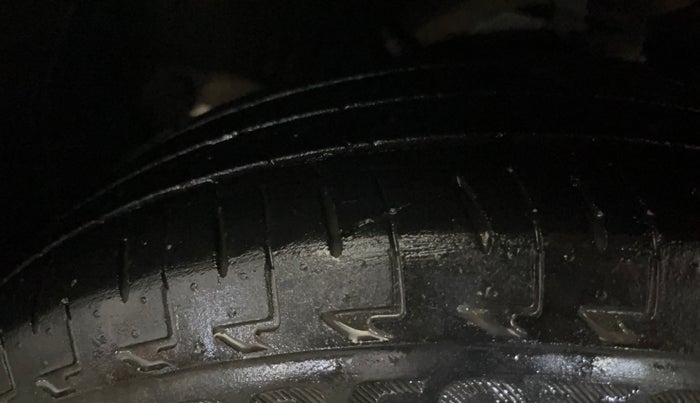 2023 Maruti Celerio VXI CNG, CNG, Manual, 32,396 km, Left Front Tyre Tread