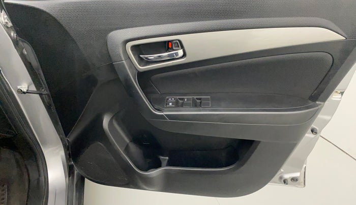 2018 Maruti Vitara Brezza ZDI, Diesel, Manual, 58,869 km, Driver Side Door Panels Control
