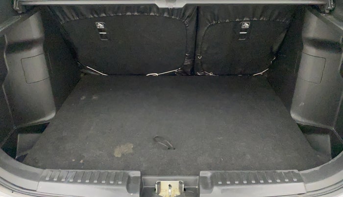 2018 Maruti Vitara Brezza ZDI, Diesel, Manual, 58,869 km, Boot Inside