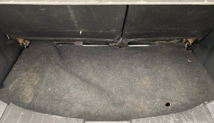 2016 Maruti Wagon R 1.0 VXI, Petrol, Manual, 66,122 km, Boot Inside