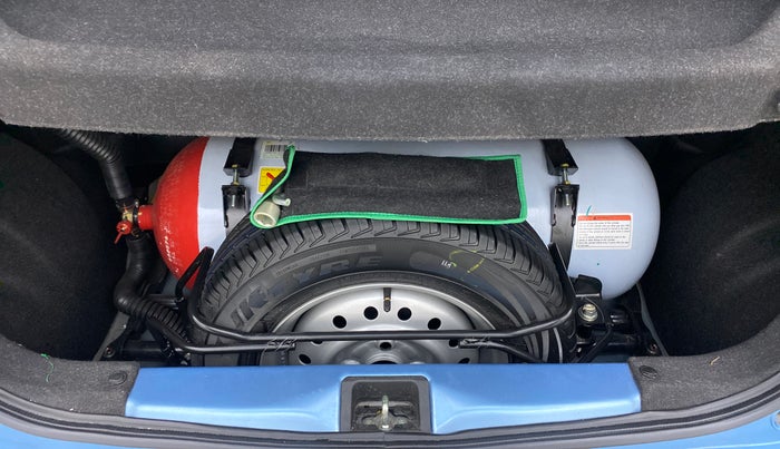 2021 Maruti New Wagon-R LXI CNG 1.0, CNG, Manual, 18,457 km, Boot Inside