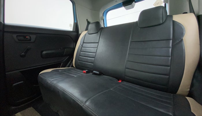 2021 Maruti New Wagon-R LXI CNG 1.0, CNG, Manual, 18,457 km, Right Side Rear Door Cabin