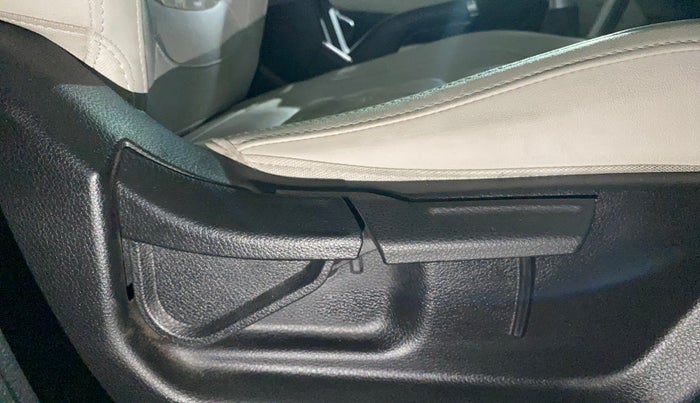 2023 KIA SELTOS HTX PETROL 1.5, Petrol, Manual, 39,079 km, Driver Side Adjustment Panel