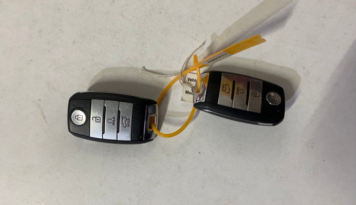 2023 KIA SELTOS HTX PETROL 1.5, Petrol, Manual, 39,079 km, Key Close Up