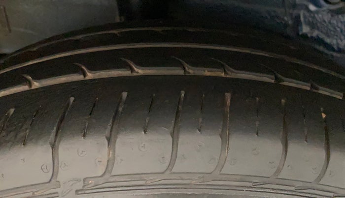 2018 Maruti Celerio ZXI AMT (O), Petrol, Automatic, 80,597 km, Right Rear Tyre Tread