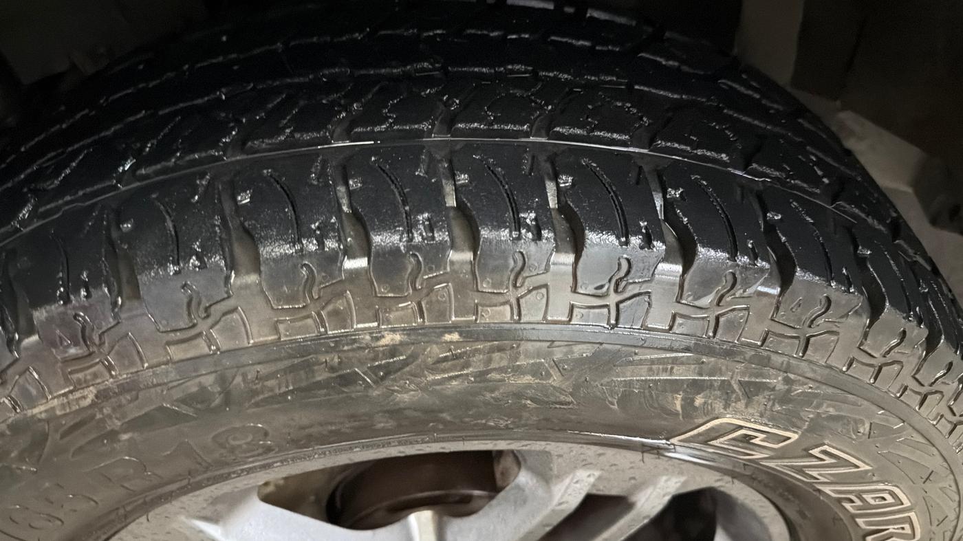 2021 Mahindra Thar LX HT PETROL 4WD MT, Petrol, Manual, 29,447 km, Left Front Tyre Tread