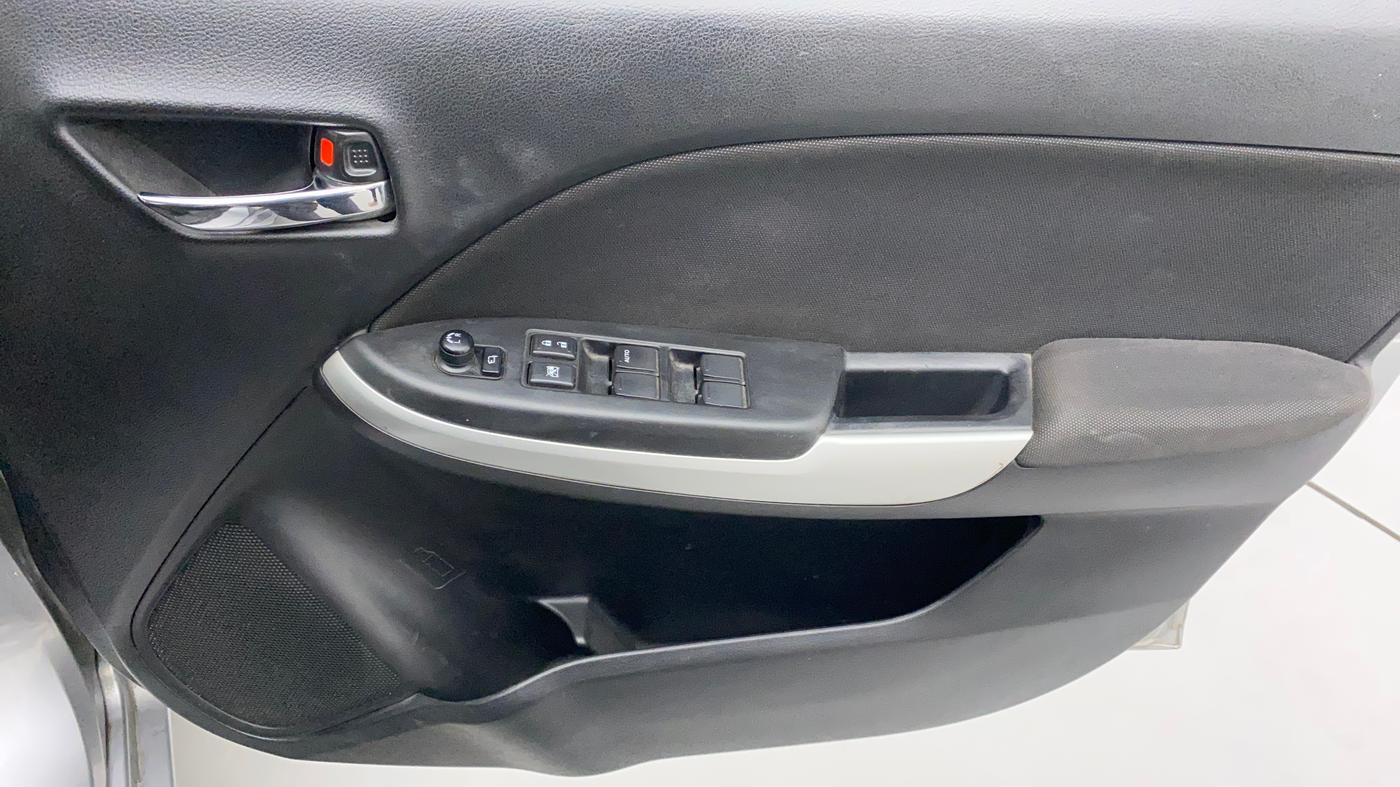 2017 Maruti Baleno DELTA PETROL 1.2, Petrol, Manual, 46,535 km, Driver Side Door Panels Control