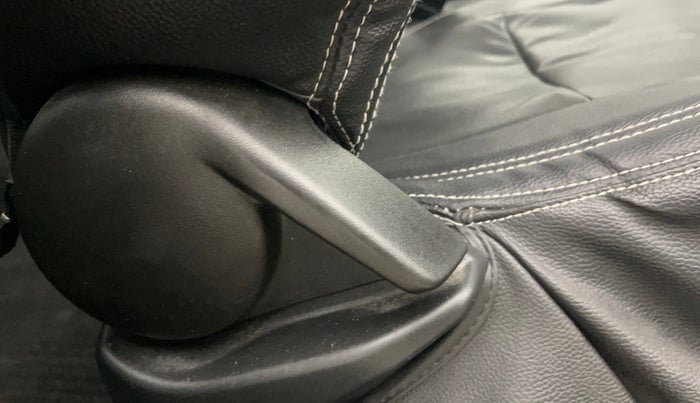 2016 Maruti Baleno DELTA PETROL 1.2, Petrol, Manual, 1,01,471 km, Driver Side Adjustment Panel