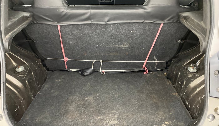 2020 Renault Kwid RXT 0.8, Petrol, Manual, 66,696 km, Dicky (Boot door) - Parcel tray missing