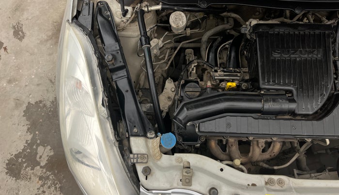 2016 Maruti Swift LXI (O), Petrol, Manual, 66,119 km, Engine View - Right