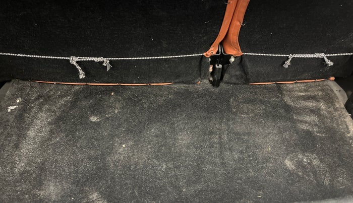 2016 Maruti Swift LXI (O), Petrol, Manual, 66,119 km, Boot Inside