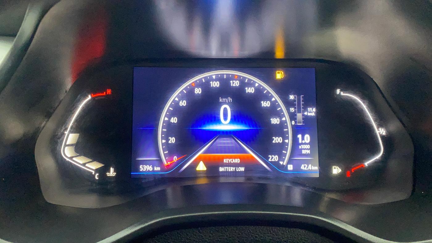 2024 Renault TRIBER RXZ, Petrol, Manual, 5,354 km, Odometer Image