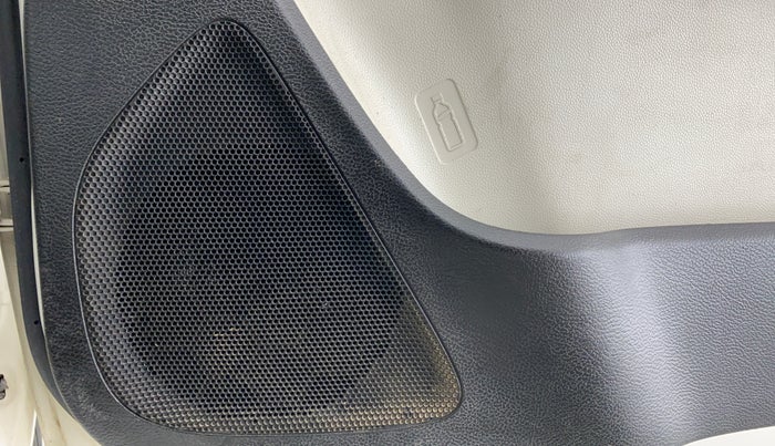 2017 Maruti IGNIS DELTA 1.2 K12 AMT, CNG, Automatic, 68,705 km, Speaker