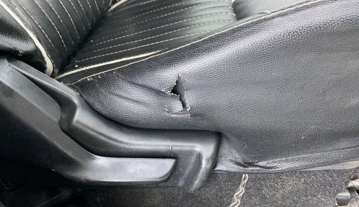 2017 Maruti IGNIS DELTA 1.2 K12 AMT, CNG, Automatic, 68,705 km, Driver Side Adjustment Panel