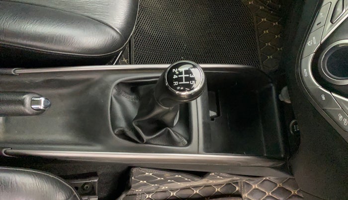 2019 Toyota Glanza V, Petrol, Manual, 64,759 km, Gear Lever