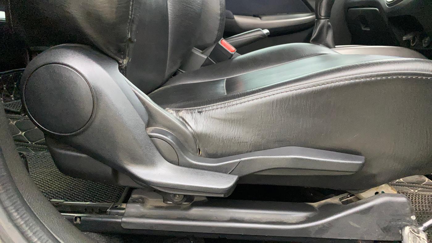 2019 Toyota Glanza V, Petrol, Manual, 64,808 km, Driver Side Adjustment Panel