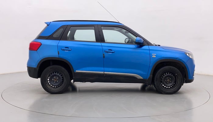2017 Maruti Vitara Brezza VDI, Diesel, Manual, 96,567 km, Right Side View