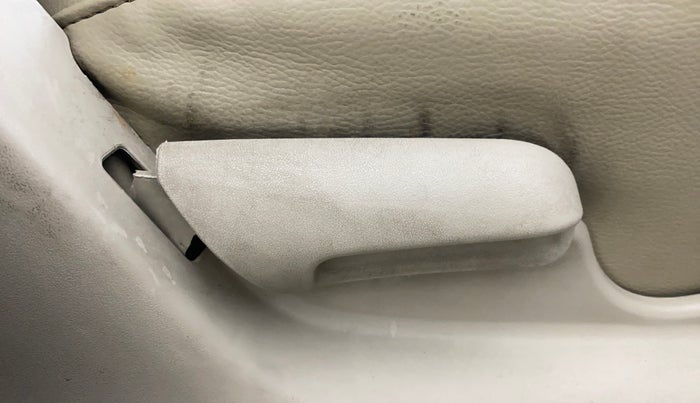 2019 Maruti Celerio VXI (O), Petrol, Manual, 38,105 km, Driver Side Adjustment Panel