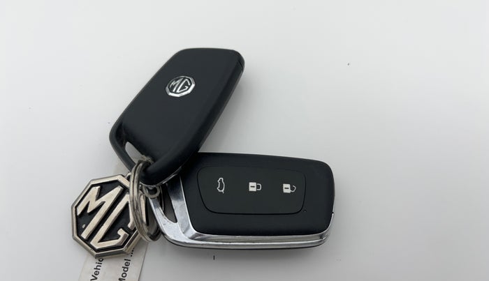 2020 MG HECTOR SHARP 1.5 DCT PETROL, Petrol, Automatic, 59,207 km, Key Close Up