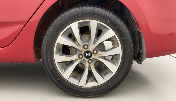 2015 Hyundai Verna FLUIDIC 4S 1.6 VTVT S(O), Petrol, Manual, 51,974 km, Left Rear Wheel
