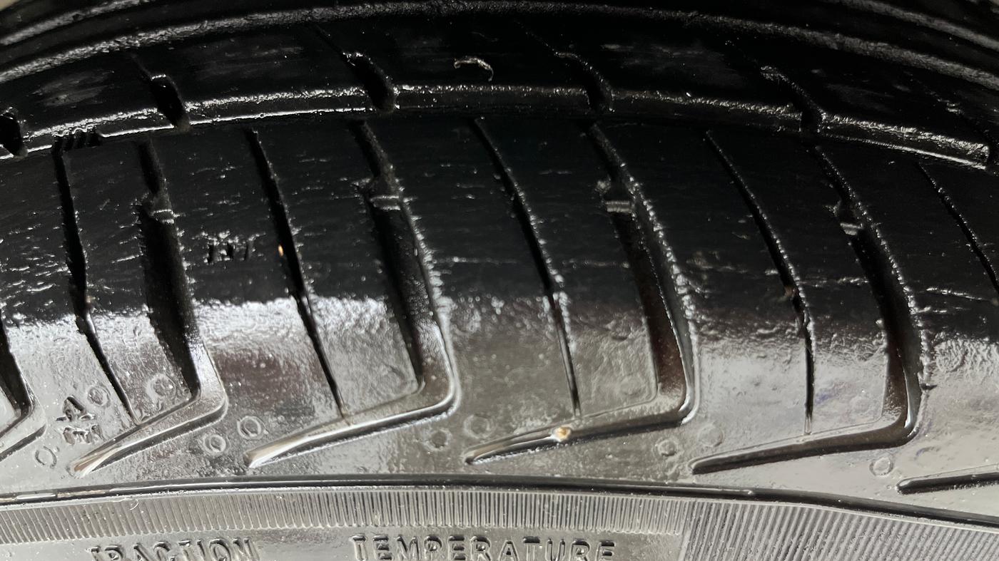 2018 Renault Kwid RXL, Petrol, Manual, 38,368 km, Right Front Tyre Tread