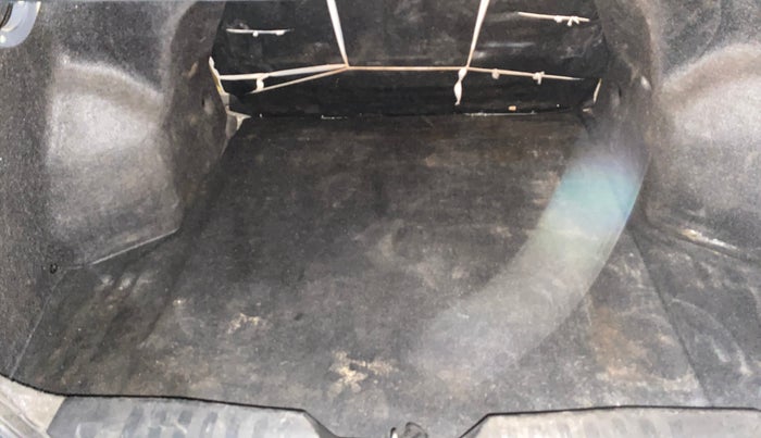 2022 Maruti Ciaz DELTA 1.5 SHVS MT PETROL, Petrol, Manual, 69,755 km, Boot Inside