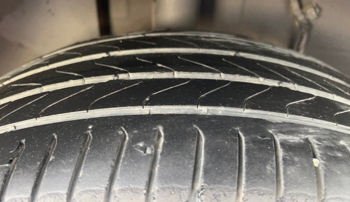 2021 Tata ALTROZ XZ PLUS DIESEL, Diesel, Manual, 89,664 km, Right Rear Tyre Tread