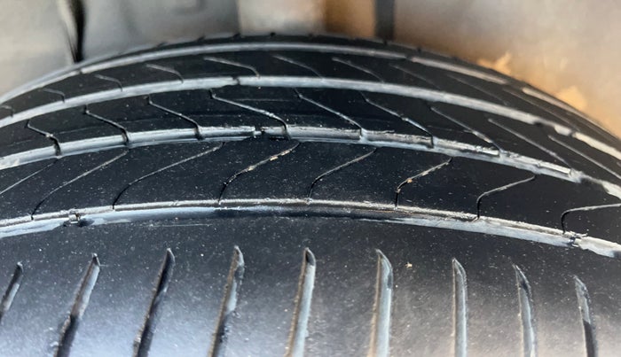 2021 Tata ALTROZ XZ PLUS DIESEL, Diesel, Manual, 89,664 km, Left Rear Tyre Tread