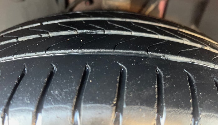 2021 Tata ALTROZ XZ PLUS DIESEL, Diesel, Manual, 89,664 km, Left Front Tyre Tread