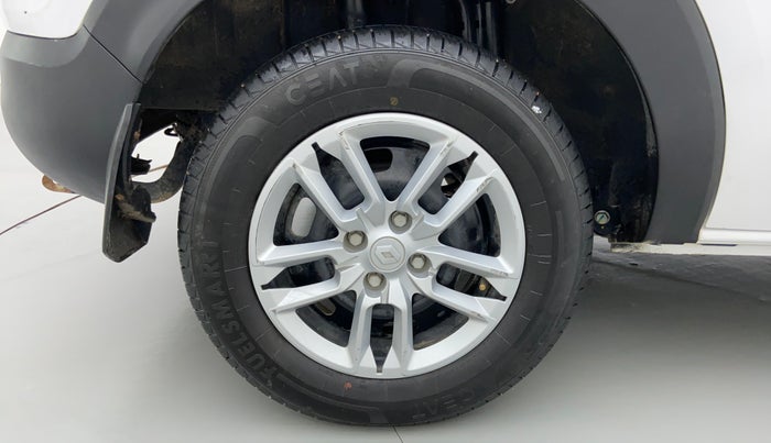 2022 Renault TRIBER RXL MT, Petrol, Manual, 6,876 km, Right Rear Wheel