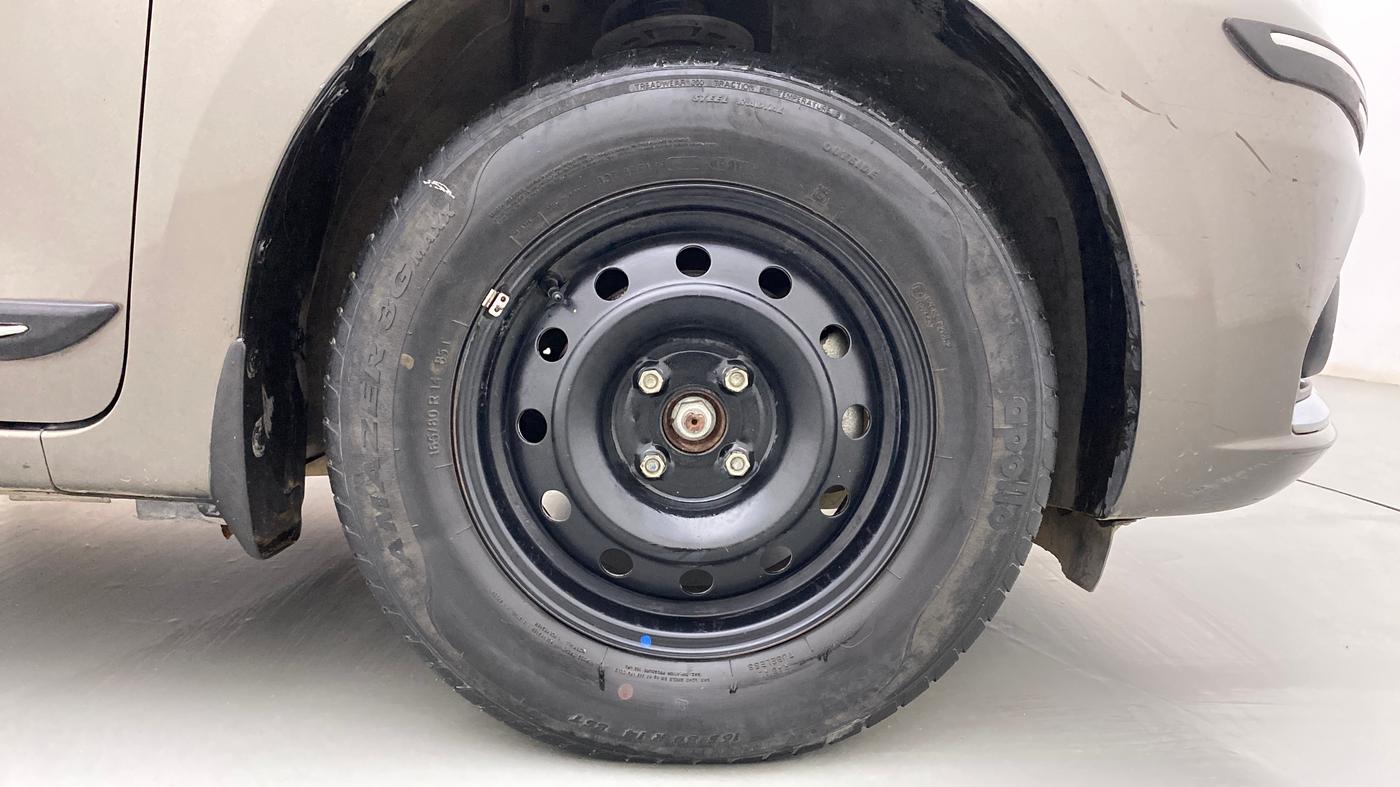2021 Maruti Dzire VXI, Petrol, Manual, 53,059 km, Right Front Wheel
